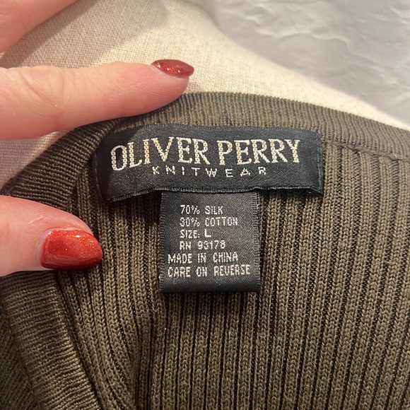 Oliver Perry Olive Green Sweater with Black Stripes classic timeless size large - Picture 5 of 5